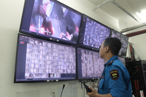 Tuyển Nhân Viên Giám Sát Camera